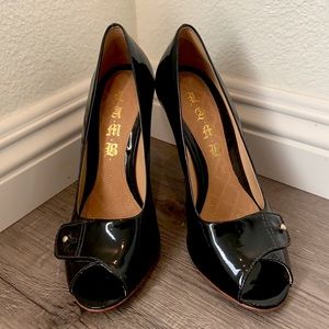 LAMB contrast stilleto peep toe heels